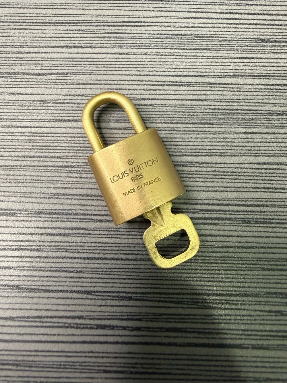 Louis Vuitton authentic classic